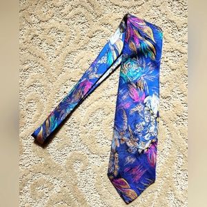 Vintage Blue and Lavender tie